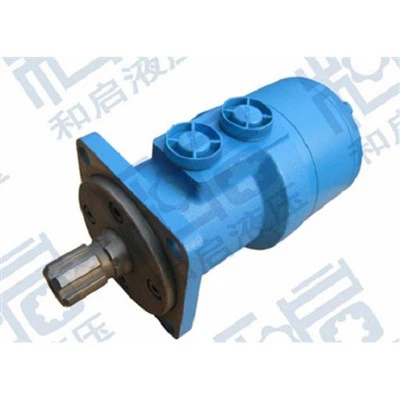 How to adjust the torque of a hydraulic drive motor?